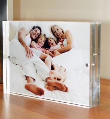 Crystal Picture Clear Acrylic Frames With Beautiful Shape