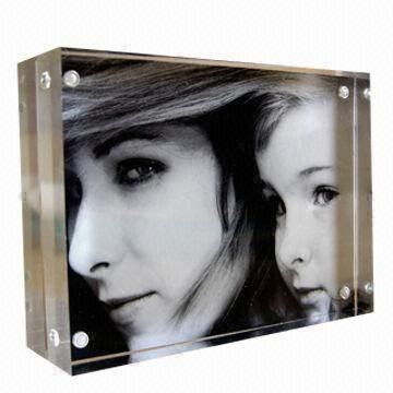 Transparent acrylic sexy picture/photo frame with 8 magnetic
